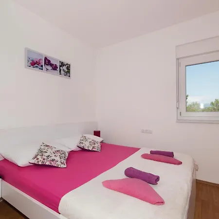 아파트 Three-bedroom In Saldun *