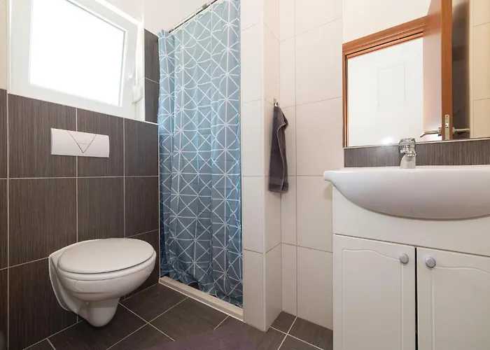 Three-bedroom In Saldun Trogir