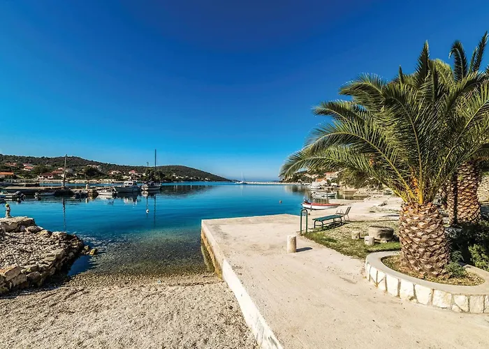 Three-bedroom In Saldun Τρογκίρ