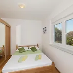 Three-bedroom In Saldun